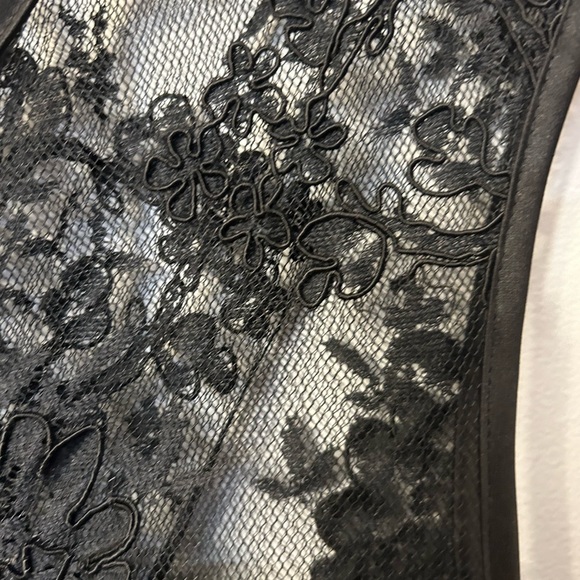 White by Vera Wang Cocktail Dress - Picture 8 of 9